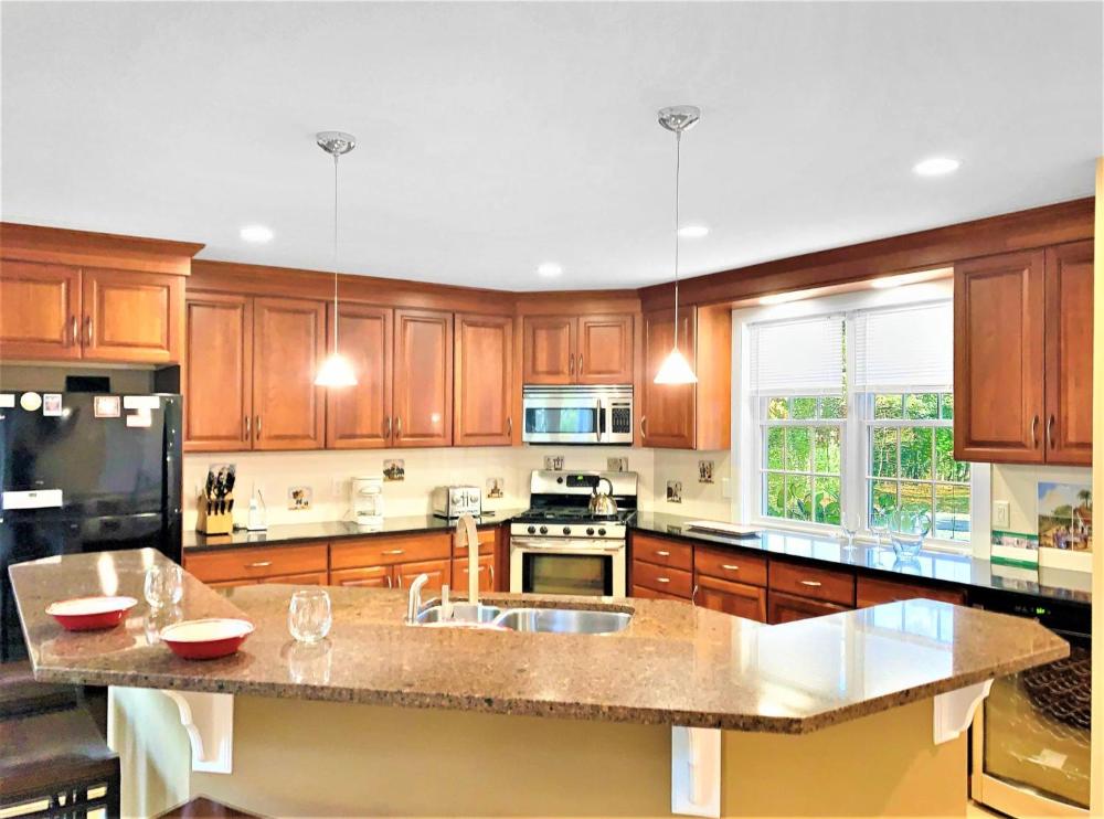 22 Charlene Lane Harwich Cape Cod - Lower Cape Escape
